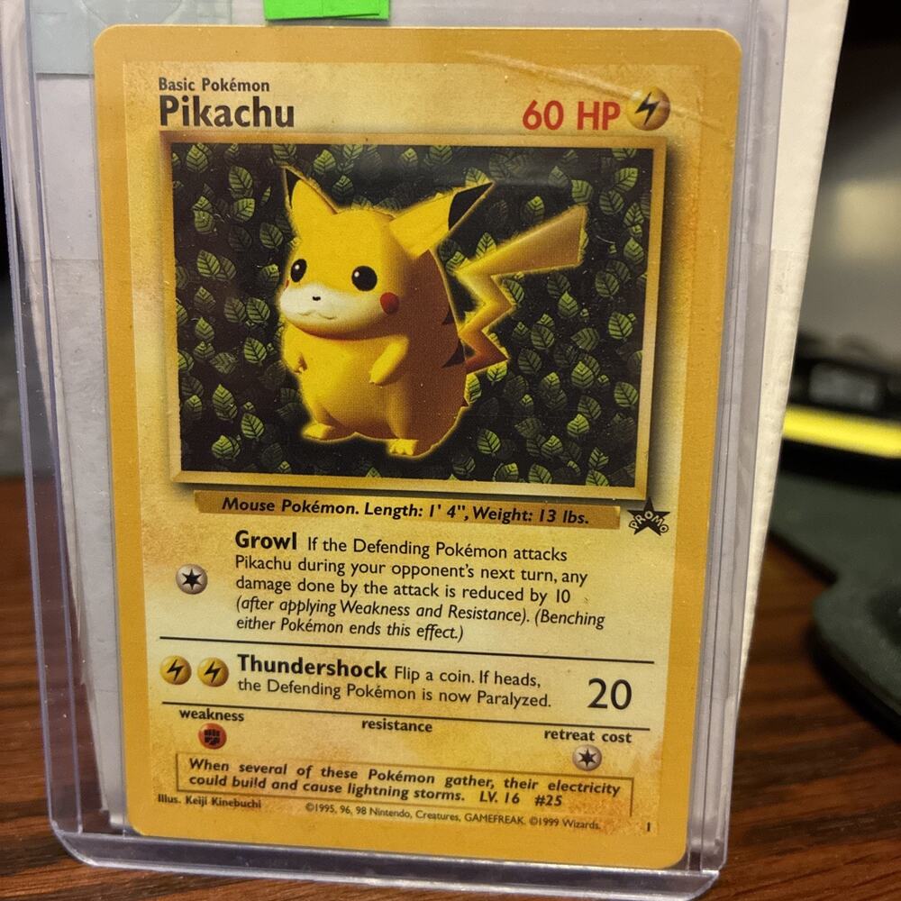 LP/MP 1999 WOTC Pokémon Pikachu Black Star Promo Card #1 Ivy Pikachu Non Holo